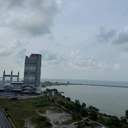 D'Ciella Homes- Sea View, Drawbridge & Ktcc Mall 瓜拉丁加奴 外观 照片